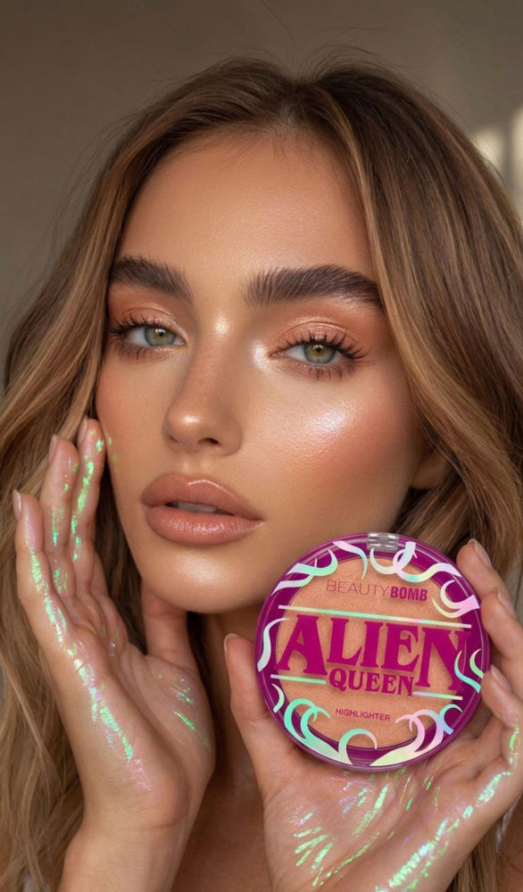 Beauty Bomb - Highlighter «Alien Queen» - 01_thumbnail_1