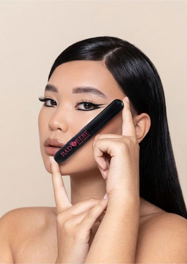Beauty Bomb - Liquid Eyeliner "Bad Doll" - 01 Black_thumbnail_1